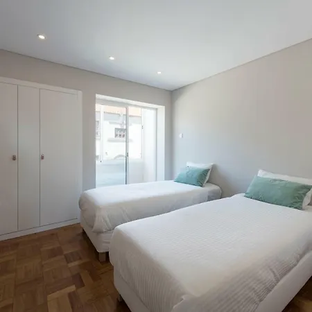 Bright & Sunny Beach House * 马托西纽什